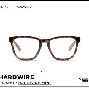 Quay Hardwire Bluelight Glasses